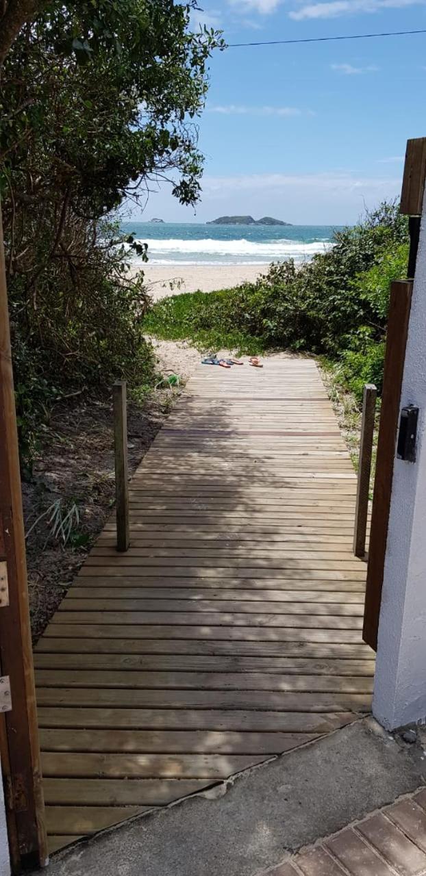 Apartamento Ilha Dos Patos Ingleses Na Beira Do Mar Florianopolis Bagian luar foto